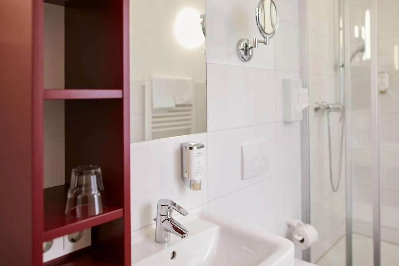Townhouse Duesseldorf Aparthotel 2*, Dusseldorf Germany