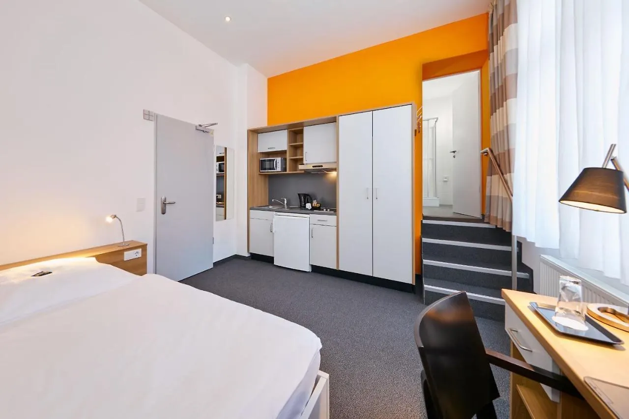 Townhouse Duesseldorf Aparthotel  Dusseldorf