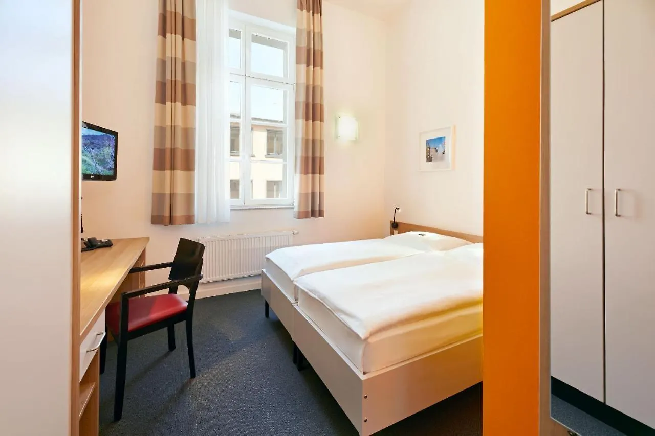 Townhouse Duesseldorf Aparthotel